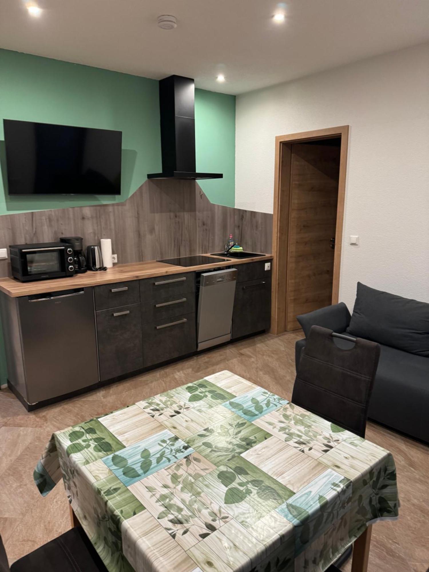 Ferienwohnung Zeitler Treuen Экстерьер фото